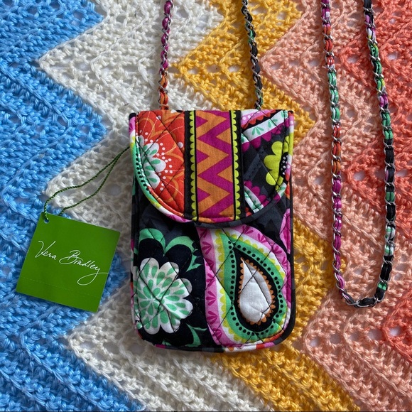 Vera Bradley Handbags - NWT Vera Bradley Cell Phone Crossbody Ziggy Zinnia